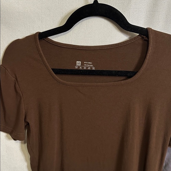 Brown and Gray Square Neck Short Sleeve Tops - Picture 3 of 5
